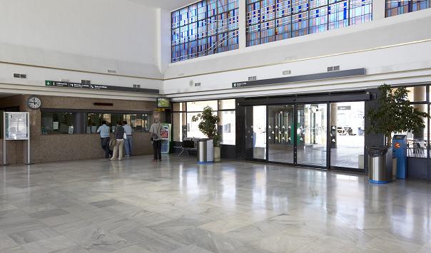 Estación de Ferrocarril (Adif)