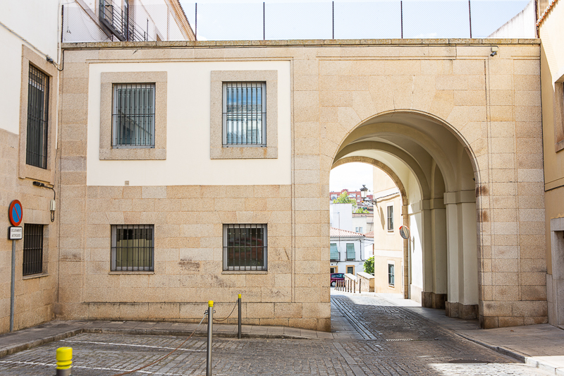 Audiencia Provincial de Cáceres (Hospital de la Piedad) 5