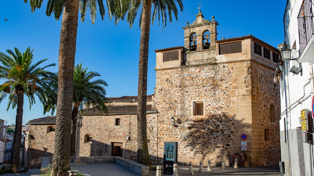PUERTA DE MÉRIDA
