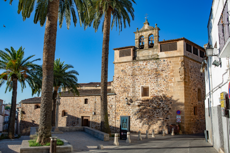 PUERTA DE MÉRIDA