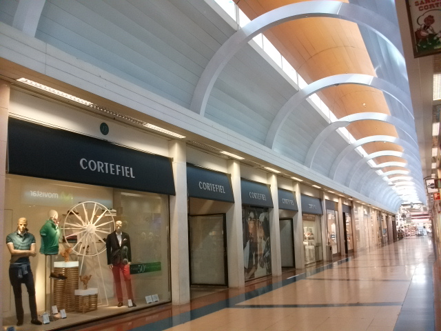 CENTRO COMERCIAL RUTA DE LA PLATA