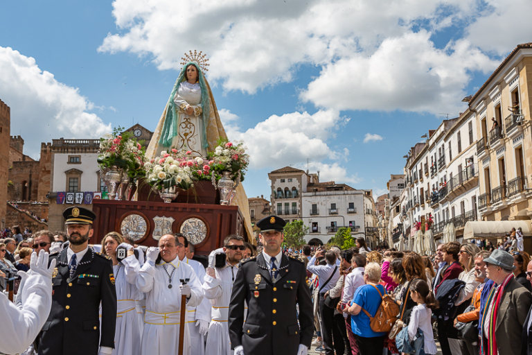 Procesión del Encuentro 6
