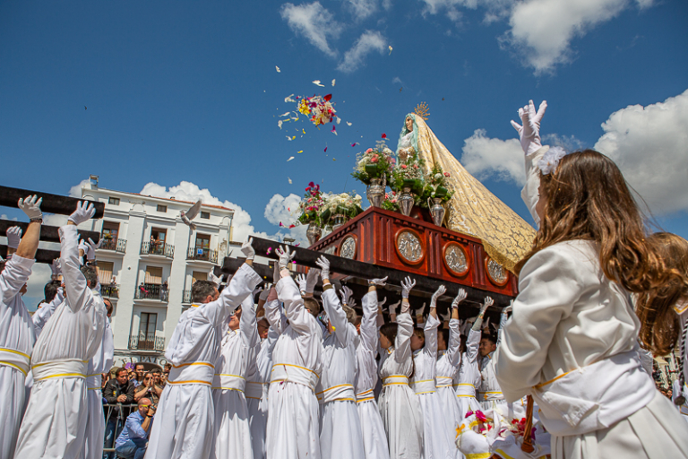 Procesión del Encuentro 9