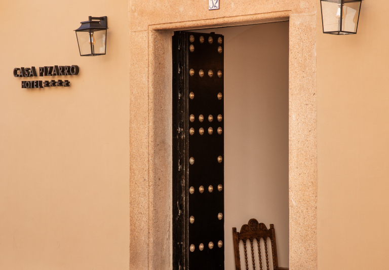 Casa Pizarro Hotel