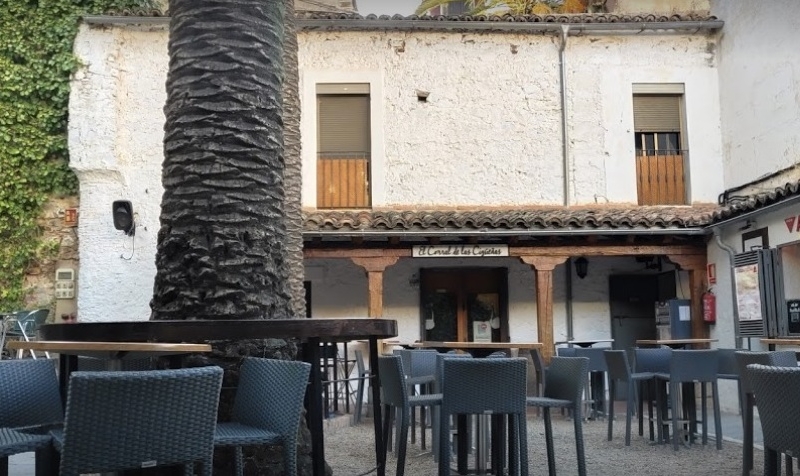 EL CORRAL DE LAS CIGÜEÑAS