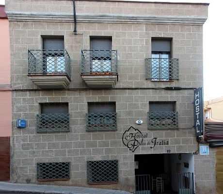 HOSTAL PLAZA DE ITALIA 4