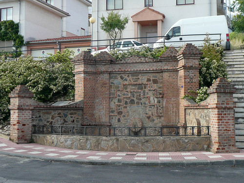 FUENTE ROCHA