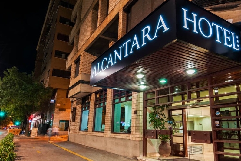 Hotel Alcántara