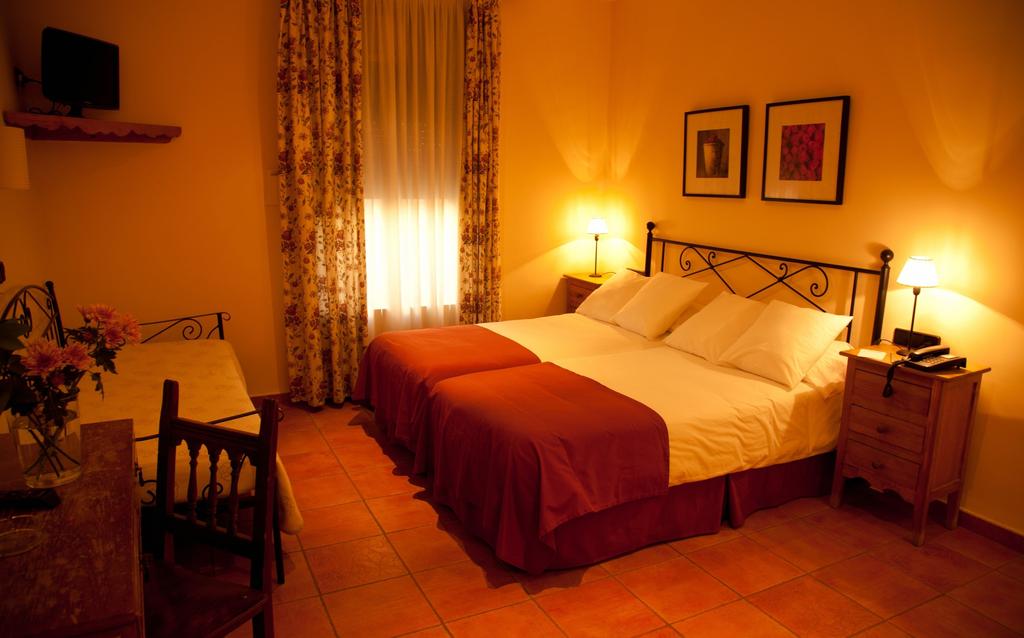 HOTEL ALFONSO IX 3
