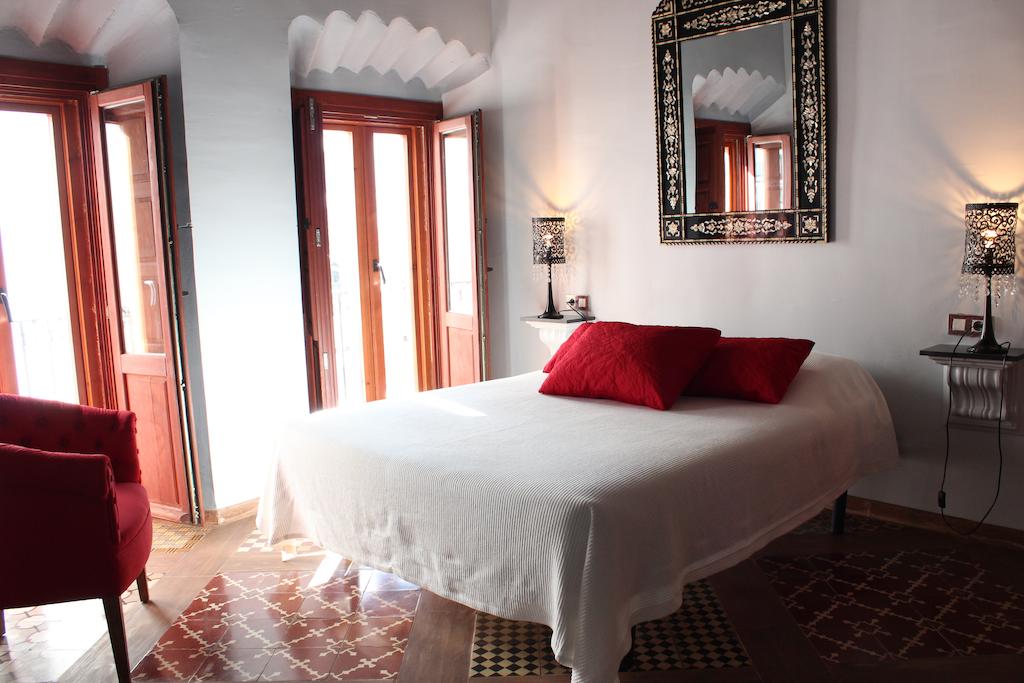 HOTEL LA BOHÈME