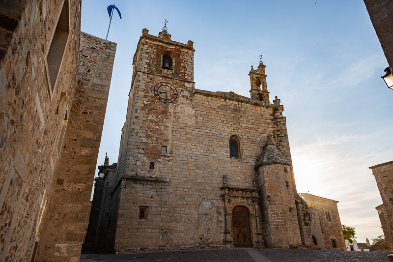 IGLESIA DE SAN MATEO