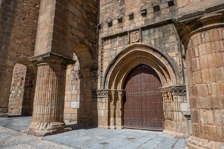 Iglesia de Santiago