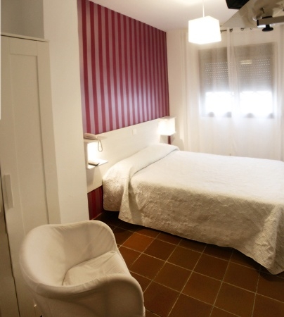 HOSTAL PLAZA DE ITALIA 2