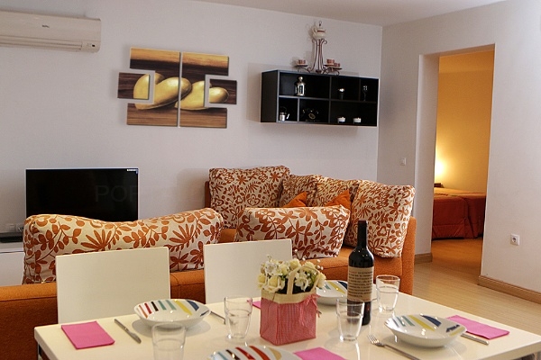 HOSTAL PLAZA DE ITALIA