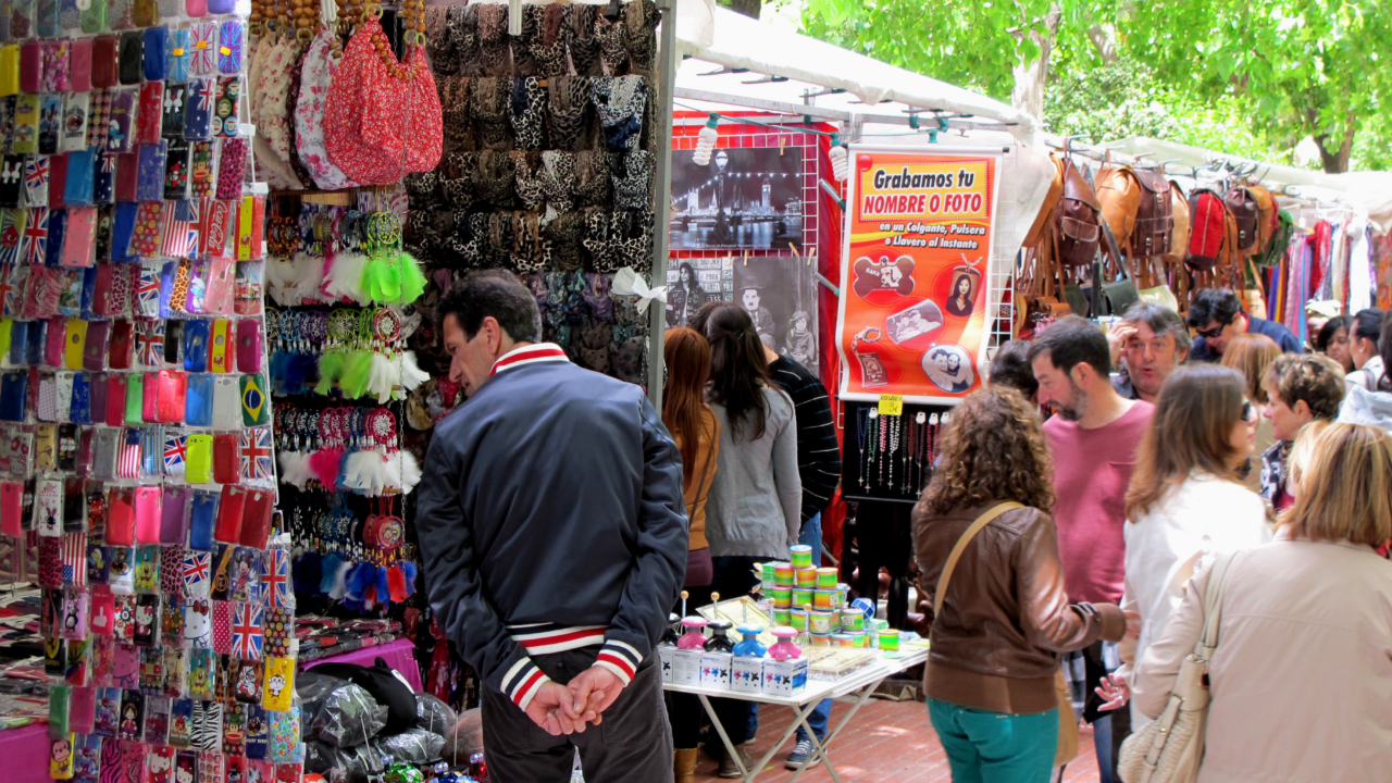 MERCADO WOMAD