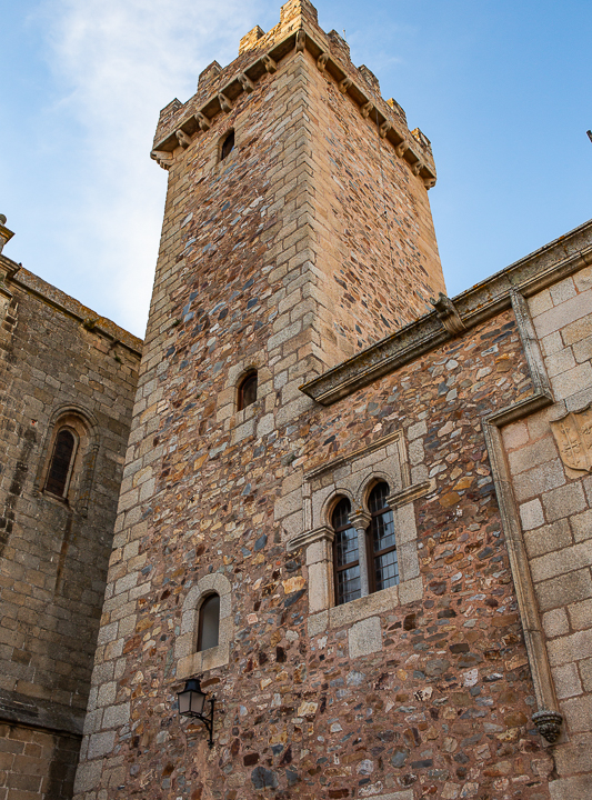 Palacio del Capitán Diego de Ovando-Palacio de las Cigüeñas 8