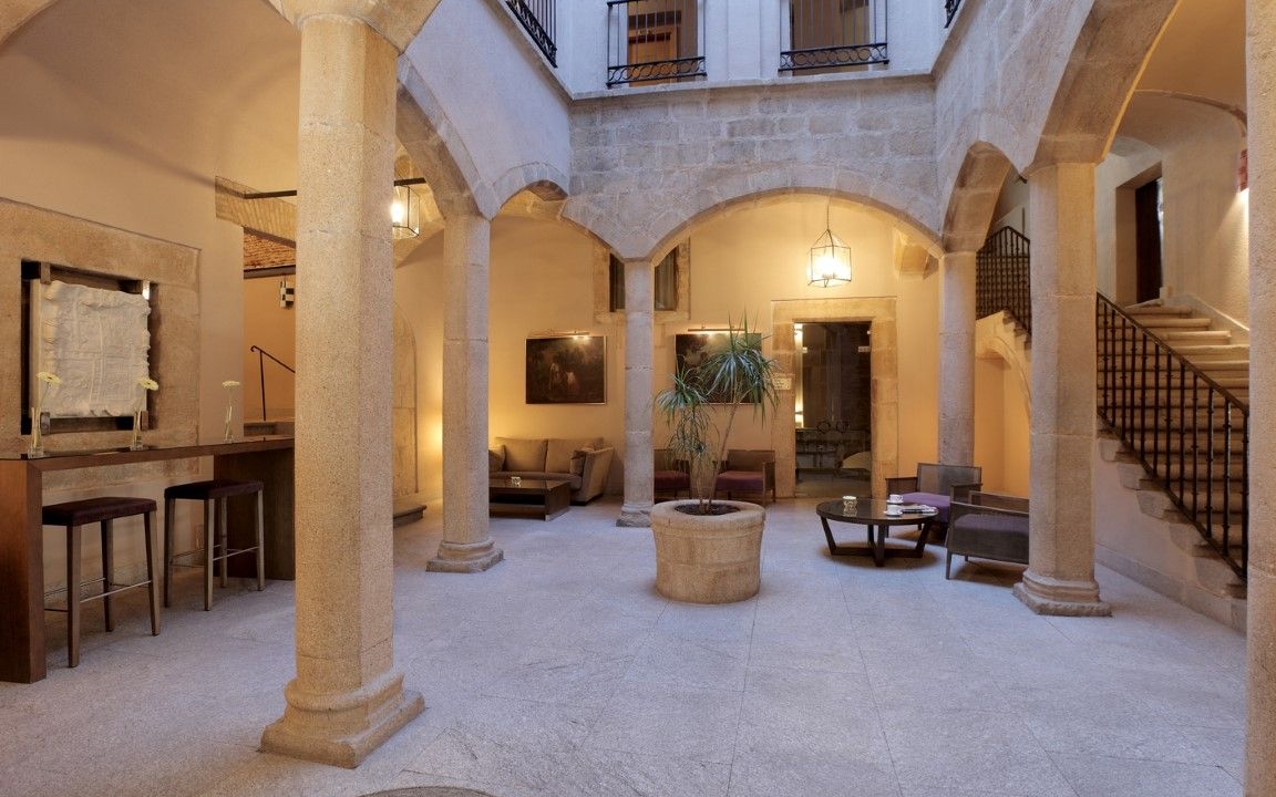 HOTEL NH PALACIO DE OQUENDO 1