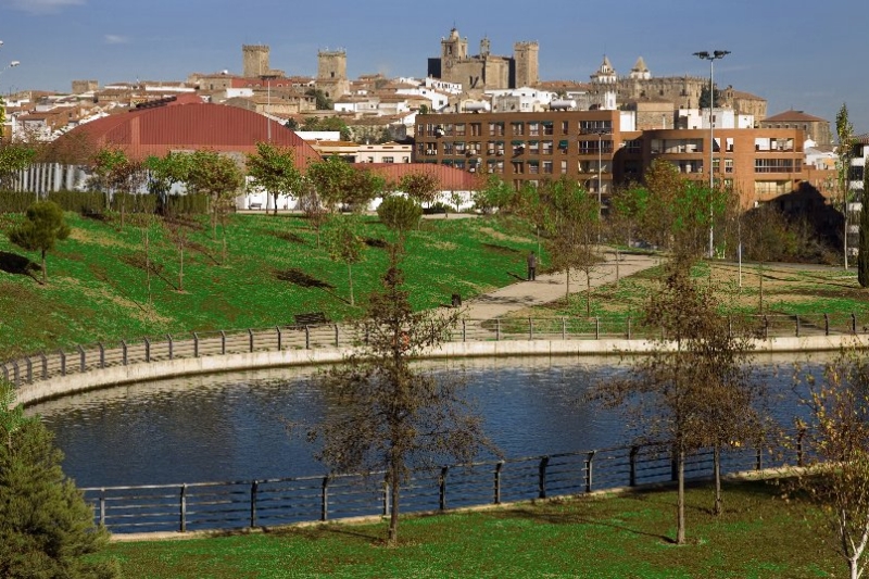 PARQUE EL RODEO