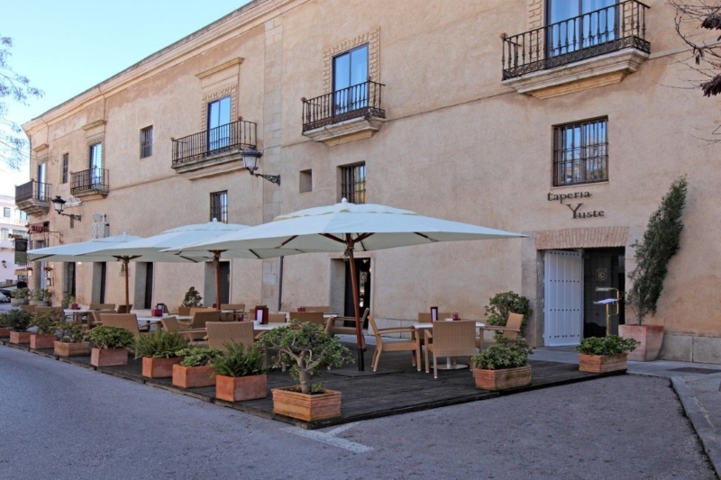 Hotel NH Palacio de Oquendo