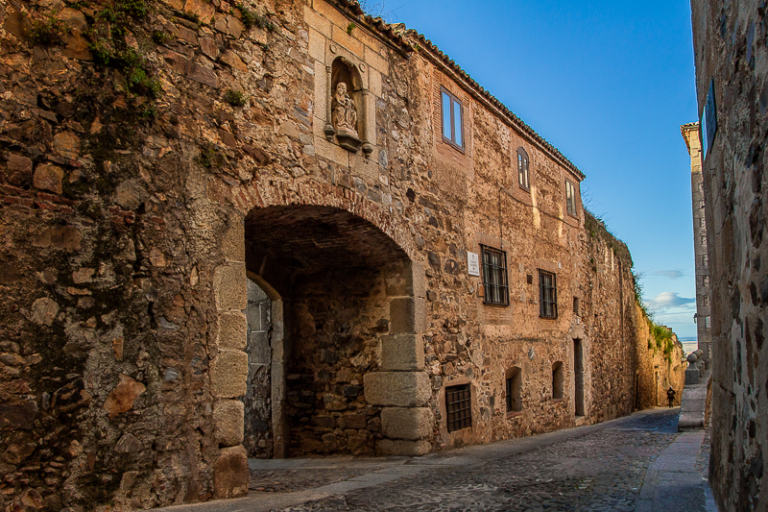 Torre del Postigo