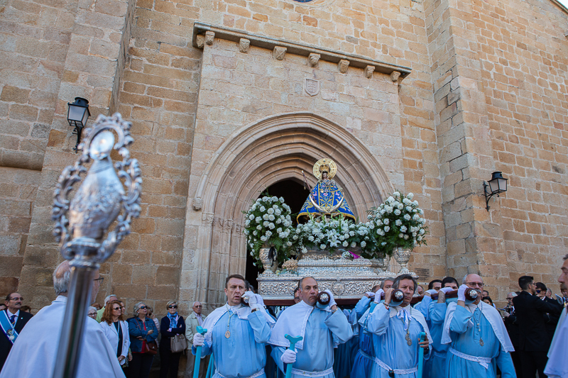 SUBIDA DE LA VIRGEN DE LA MONTAÑA