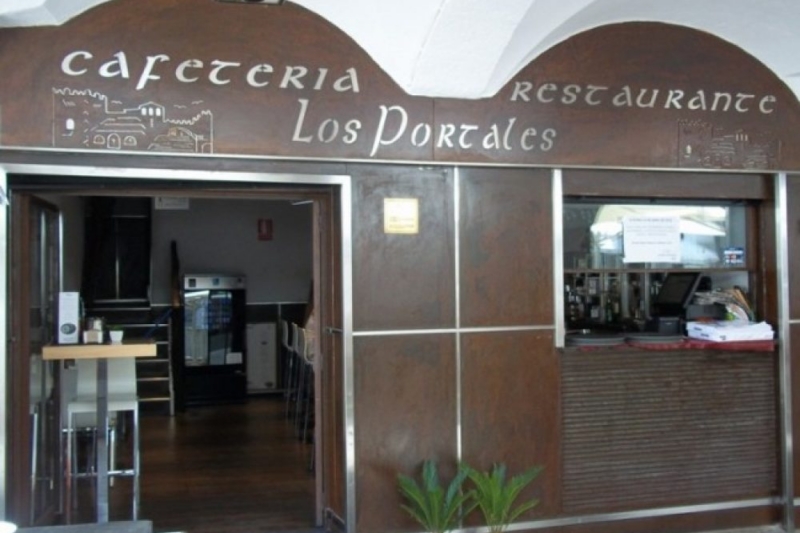 LOS PORTALES