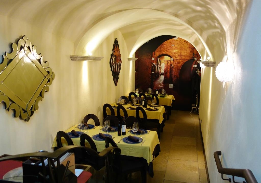 ASADOR CARLOS V