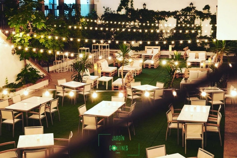 Terraza Jardín de los Golfines